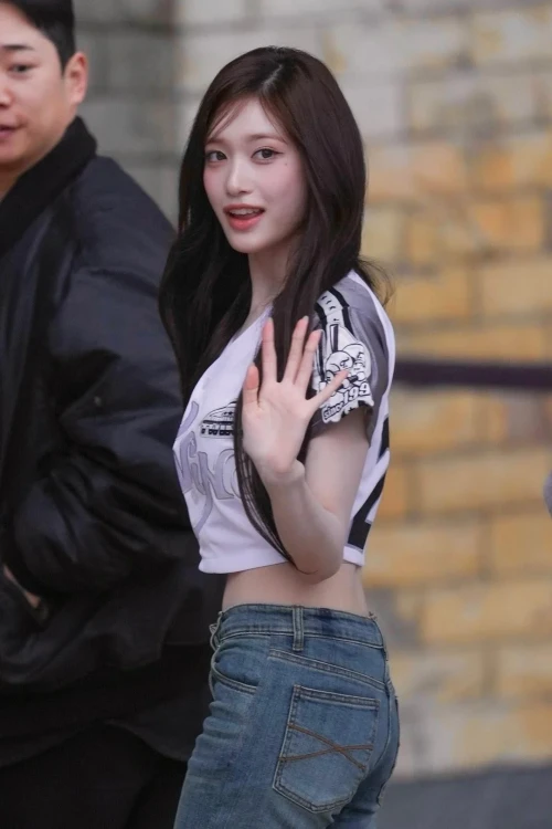260507-leeseo-v0-0qxz7c42si0h1.webp