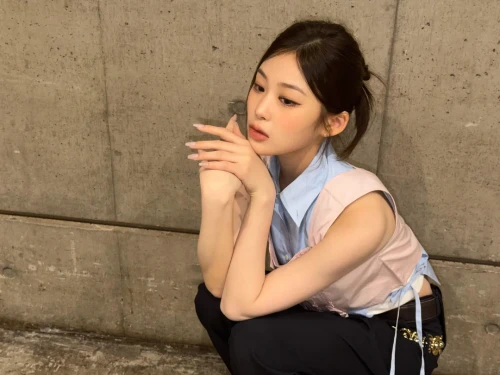 260510-beni-weverse-update-v0-27k11b3ewd0h1.webp