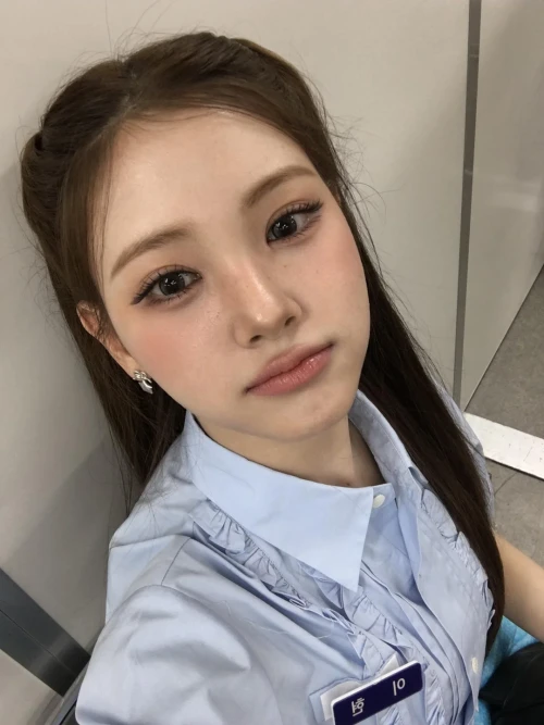260510-yihyun-weverse-update-v0-ghelm3iefd0h1.webp