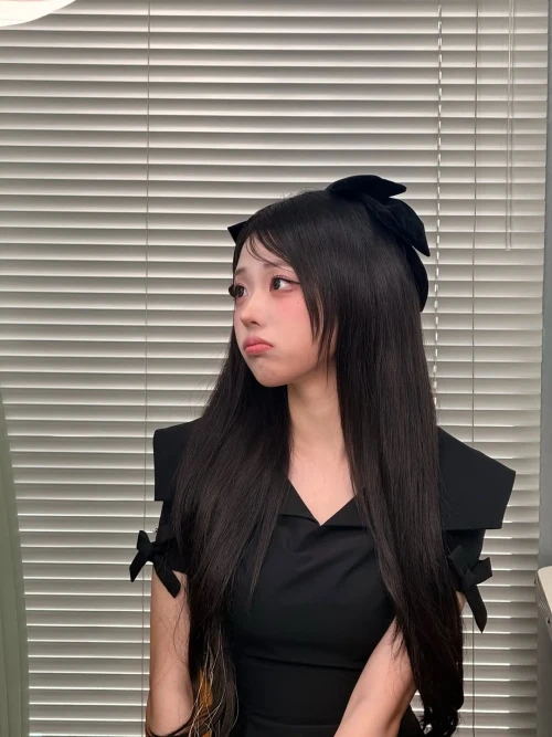 260511-hina-instagram-post-v0-fmg1ym3thh0h1.webp