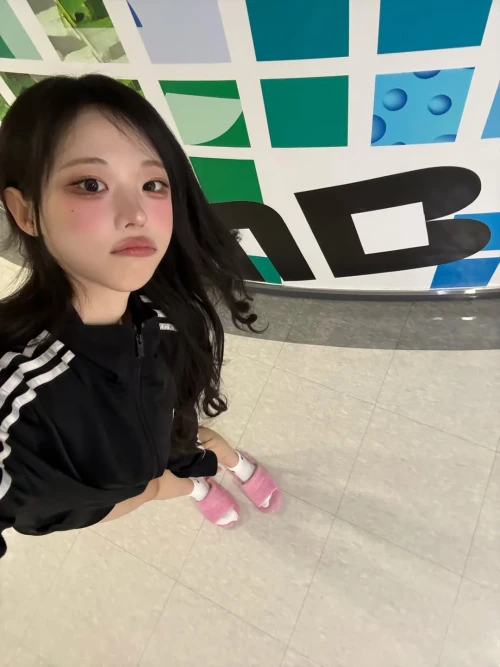 260511-hina-instagram-post-v0-plvepcpthh0h1.webp