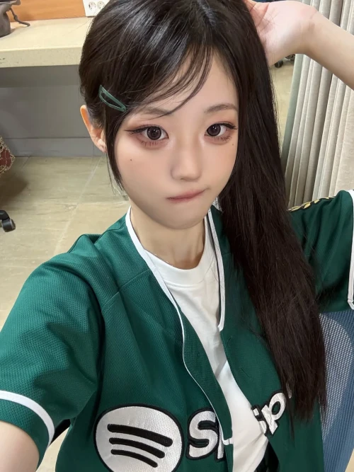 260511-hina-instagram-post-v0-wo2ig86uhh0h1.webp