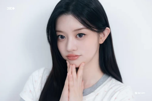 260511-minju-v0-2ubjkld8pk0h1.webp