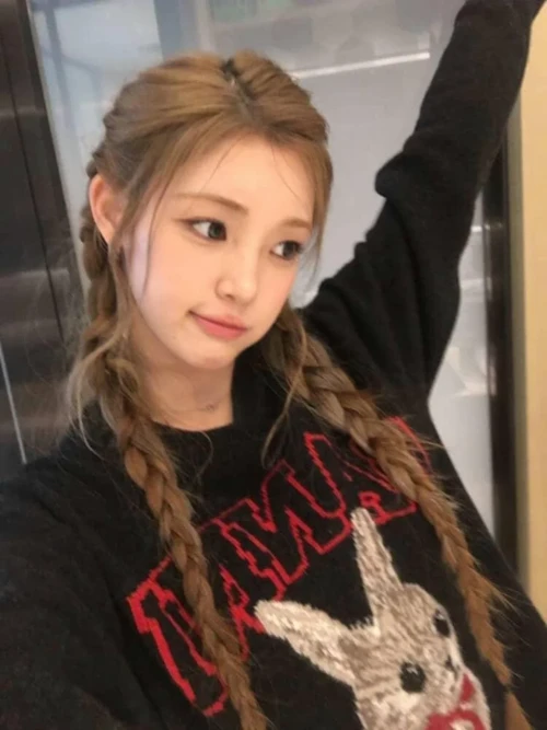 260511-yuha-weverse-update-v0-swr44tu3al0h1.webp