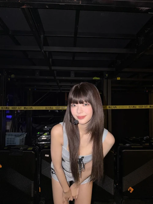 lia-itzy-v0-h8dz6lx2bi0h1.webp
