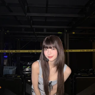 lia-itzy-v0-h8dz6lx2bi0h1