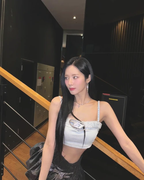 240823-jiwon-v0-83uswl8b601h1.webp