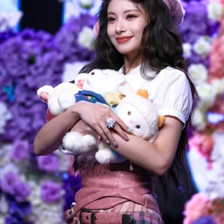 260411-yiren-hangzhou-tour-v0-9yi0uhitwm0h1