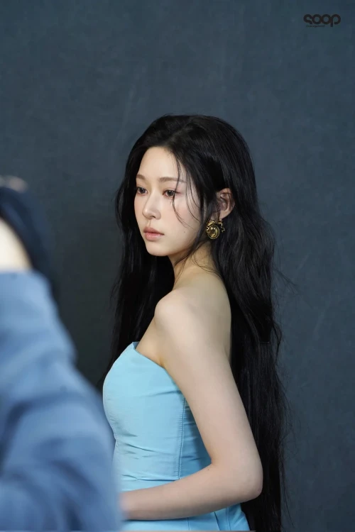260513-management-soop-berriz-update-with-kim-minju-v0-4nd5i7w51u0h1.webp