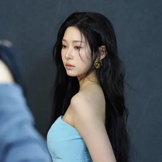260513-management-soop-berriz-update-with-kim-minju-v0-4nd5i7w51u0h1