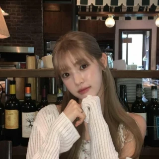 260513-yuha-weverse-update-v0-t3xd51fsvw0h1