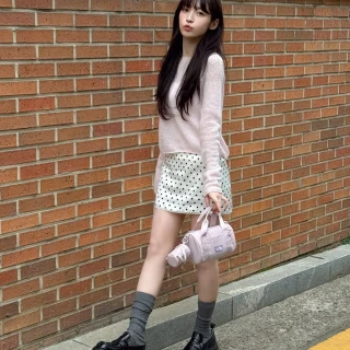 260514-arin-instagram-update-v0-2qudk5d1t21h1