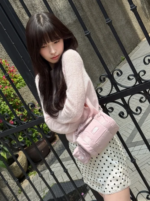 260514-arin-instagram-update-v0-79h7vc81t21h1.webp