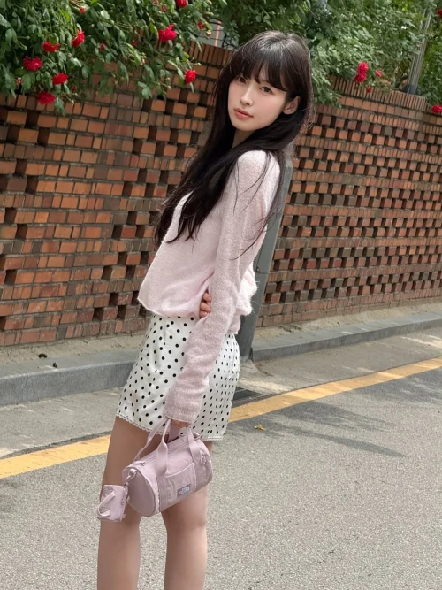 260514-arin-instagram-update-v0-xxmycgb1t21h1.webp