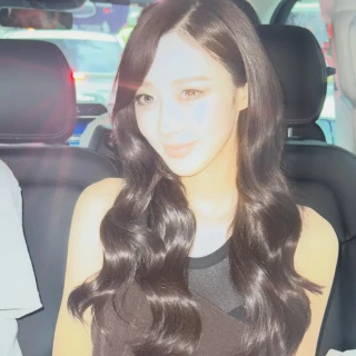 260514-giselle-instagram-update-v0-q30afvrgh31h1