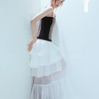 260514-leeseo-y-magazine-x-tasaki-may-2026-issue-digital-v0-dfwdpdqlf01h1