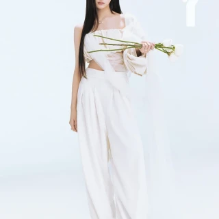 260514-leeseo-y-magazine-x-tasaki-may-2026-issue-digital-v0-tnzydcqlf01h1