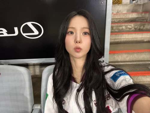 260514-yujin-ig-update-kiwoom-heroes-vs-hanwha-eagles-v0-28anupuld11h1.webp