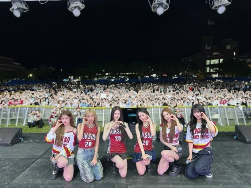 260513-izna-deokseong-womens-university-geunwha-festival-v0-tanch1l89x0h1.webp