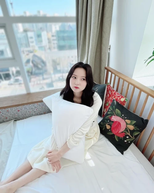 220226-yujin-twitter-update-first-impact-v0-9kbd1g9sn81h1.webp