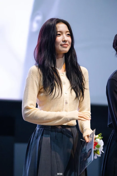 260308-arin-v0-khsox2m6a31h1.webp