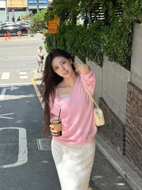 260508-yuna-instagram-update-v0-9xx8dml6ixzg1.webp