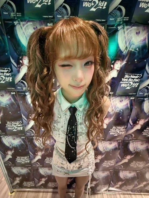 260509-yena-yenacore-instagram-update-v0-jmc82cvkl40h1.webp