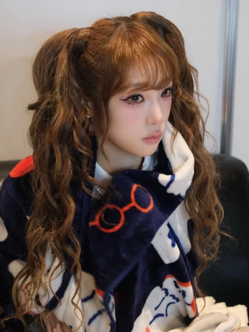 260509-yena-yenacore-instagram-update-v0-uzycuhmkl40h1.webp