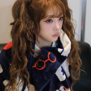 260509-yena-yenacore-instagram-update-v0-uzycuhmkl40h1