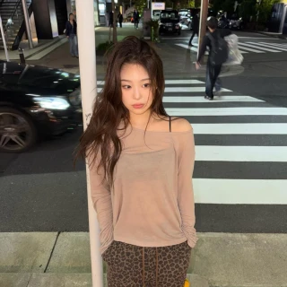 260511-beni-weverse-update-ft-yihyun-v0-qroa4t5z1l0h1