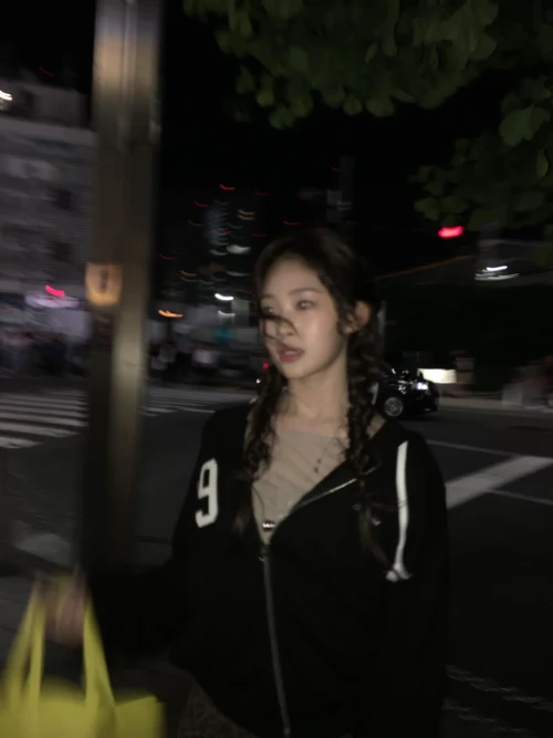 260513-beni-weverse-update-v0-3pwpk46cyy0h1.webp