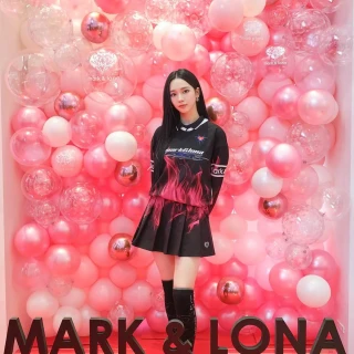 260513-markandlona-instagram-updates-2-karina-is-here-v0-w7q3r8u9qv0h1