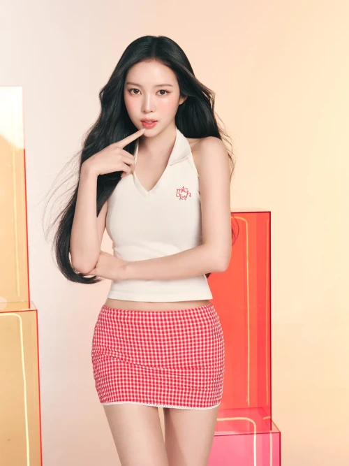 260513-narin-for-olens-new-promotional-pictures-v0-8a709nm5tx0h1.webp