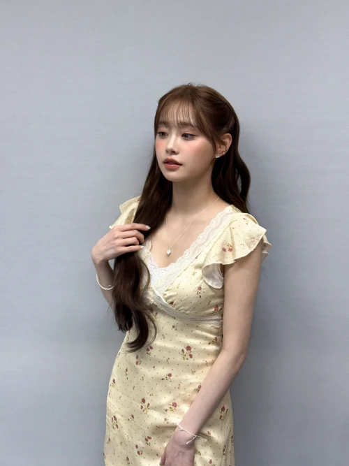 260514-chuu-twitter-update-v0-9u2a50oce61h1.webp