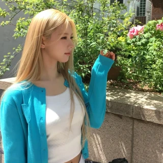 260514-miyeon-instagram-update-feat-park-myung-soo-v0-52hbkuqln31h1