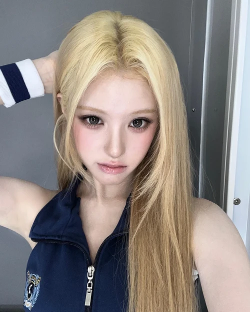 260514-odd-youth-instagram-update-with-myah-v0-ef0wqcz7941h1.webp