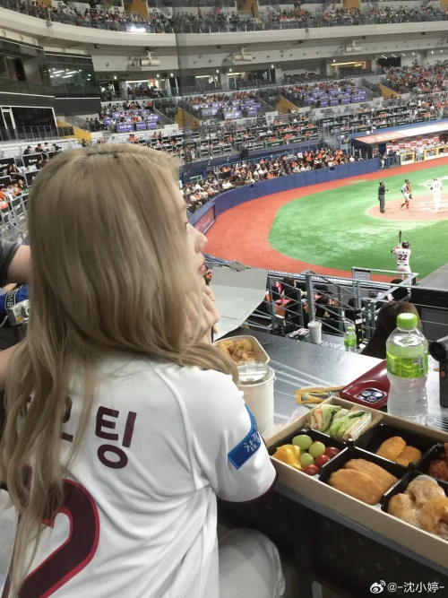 260514-xiaoting-v0-yu0s246x1g1h1.webp