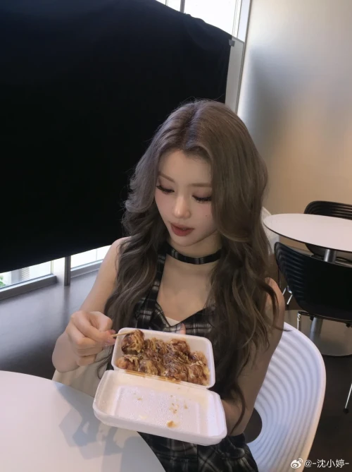 260516-xiaoting-v0-16pgkajl1k1h1.webp