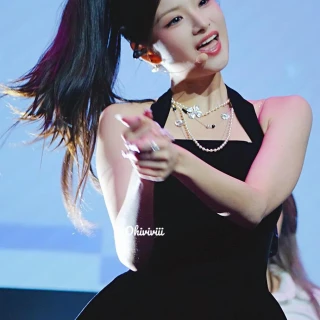 260516-yiren-shenzhen-tour-fanmeet-v0-t8wdk9vvqh1h1
