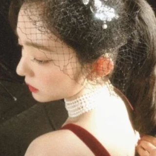 irene-side-profile-v0-glqewn5w541h1