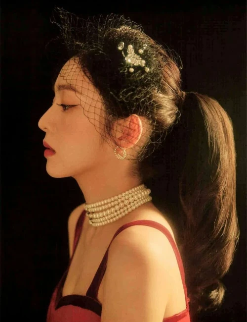 irene-side-profile-v0-twc7lunv541h1.webp