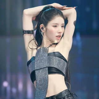 260215-heejin-v0-di8dbttaei1h1