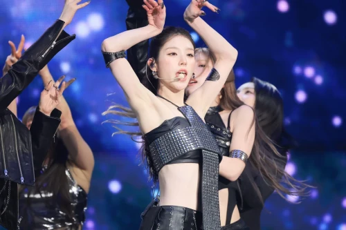 260215-heejin-v0-obp6x4uaei1h1.webp