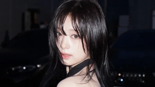 260515-ahyeon-weverse-update-v0-cy5oxq0hpf1h1.webp