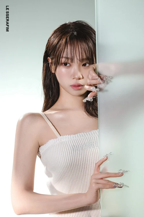 260516-chaewon-2nd-studio-album-pureflow-pt-1-jacket-photo-v0-h61k375tng1h1.webp