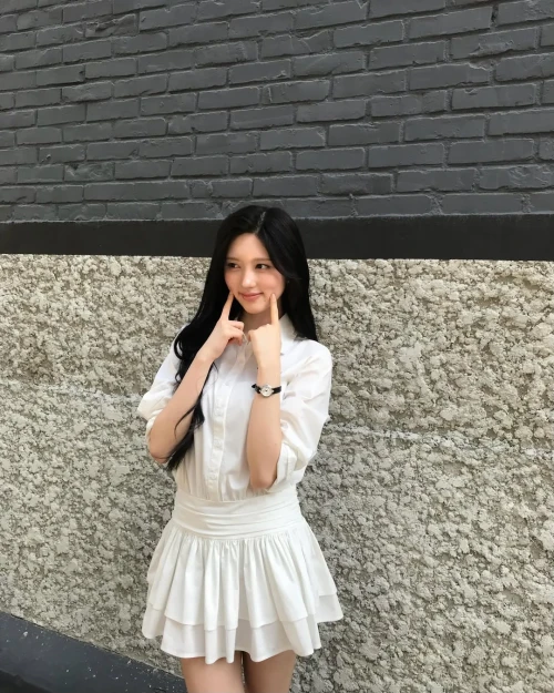 260516-gaeul-instagram-update-v0-vru2kyxgng1h1.webp