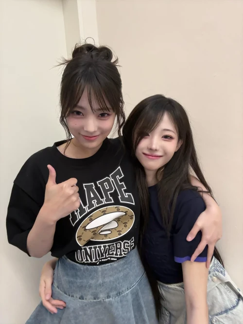 260516-hina-weverse-post-for-siyeon-day-v0-8j41uw25ck1h1.webp