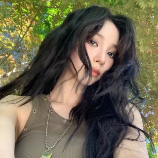 260516-karina-instagram-update-v0-ml3sz8nqbi1h1