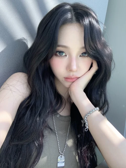 260516-karina-instagram-update-v0-xik1lv5rbi1h1.webp