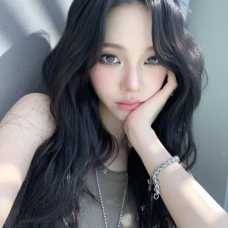 260516-karina-instagram-update-v0-xik1lv5rbi1h1